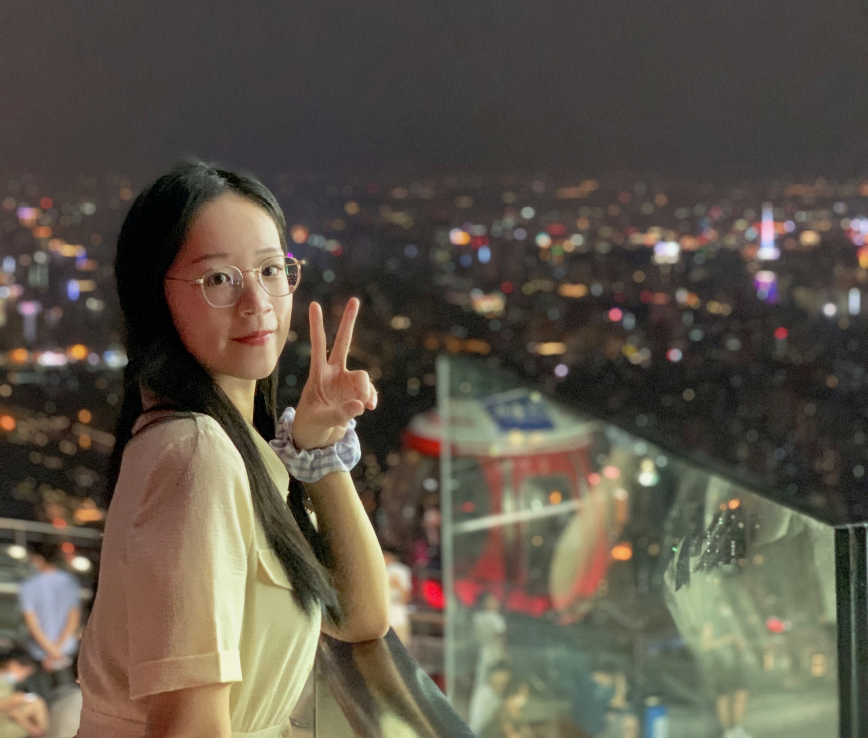 太阳成集团tyc122ccvip大型知名企业就业典型张婧.jpeg
